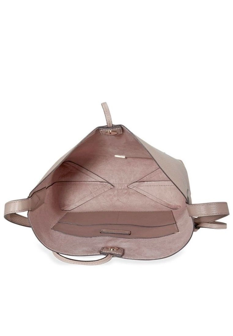 Michael Kors Junie Large Pebbled Leather Messenger Bag - Fawn 30T8TX5M3L-133 6 Michael Kors Junie Large Pebbled Leather Messenger Bag - Fawn 30T8TX5M3L-133 - Image 4