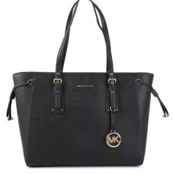 Michael Kors Voyager Medium Logo Shoulder Bags (hz)