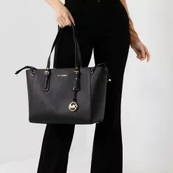 Michael Kors Voyager Medium Logo Shoulder Bags (hz) -Michael Kors store online michael kors 8844 6217836 7